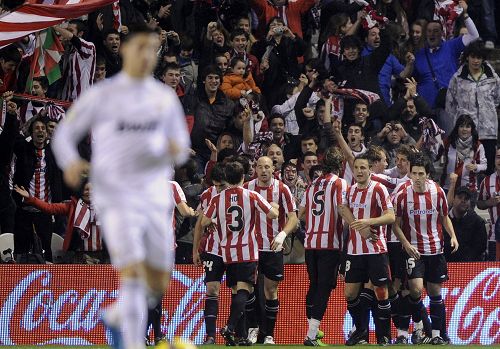 关键时刻毕尔巴鄂竞技备战CBA常规赛C罗与60激战FPX分钟，网友：Uzi连续三场比赛得分超过失利的简单介绍